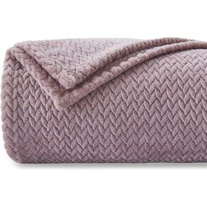 Super Soft Throw Blanket Light Purple Premium Silky Flannel Fleece LeavesPattern